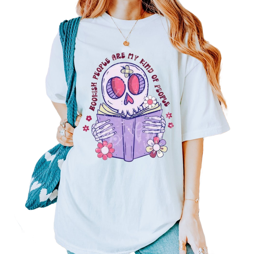 Bookish People Are My Kind of People Graphic Tee